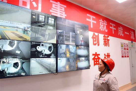 学习劳模+川北公司+张亮.jpg
